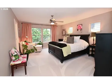 7798 SW Alder Street Portland OR 97224