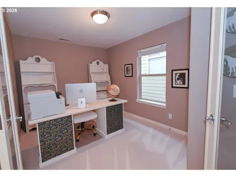 7798 SW Alder Street Portland OR 97224