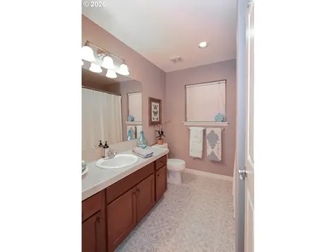 7798 SW Alder Street Portland OR 97224