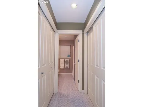 7798 SW Alder Street Portland OR 97224