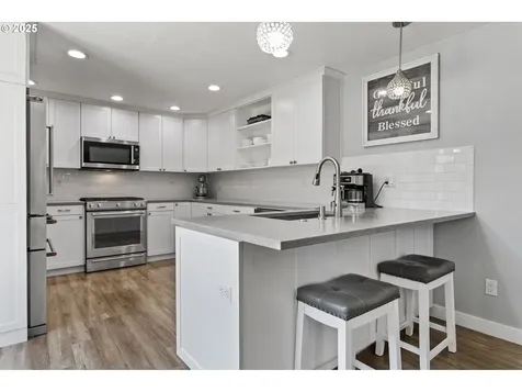 5384 SE Villa Street Hillsboro OR 97123