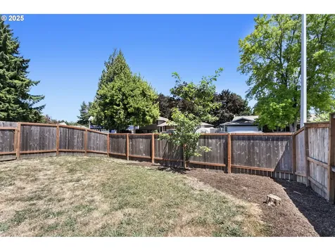 5384 SE Villa Street Hillsboro OR 97123