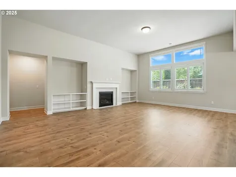 13712 NW 52nd Avenue Vancouver WA 98685