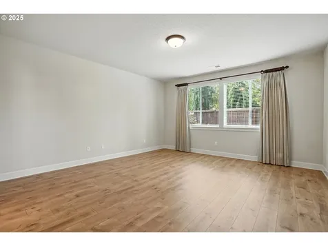 13712 NW 52nd Avenue Vancouver WA 98685