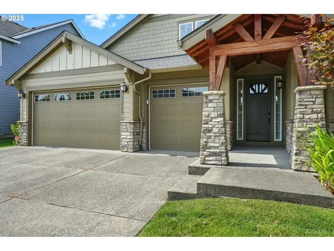 13712 NW 52nd Avenue Vancouver WA 98685