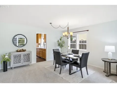 28519 SW Cascade Loop Wilsonville OR 97070