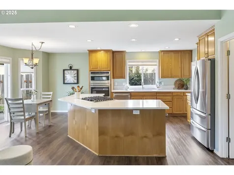 28519 SW Cascade Loop Wilsonville OR 97070
