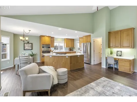 28519 SW Cascade Loop Wilsonville OR 97070