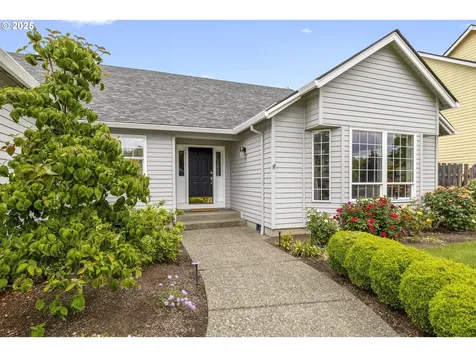 28519 SW Cascade Loop Wilsonville OR 97070