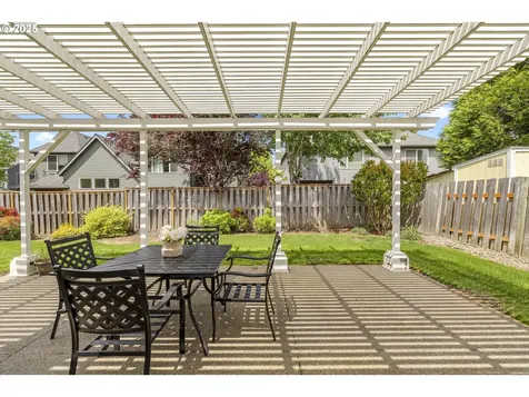 28519 SW Cascade Loop Wilsonville OR 97070