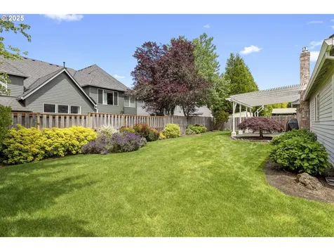 28519 SW Cascade Loop Wilsonville OR 97070