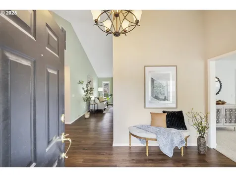 28519 SW Cascade Loop Wilsonville OR 97070