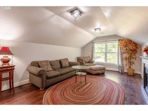 3160 Summit Sky Boulevard Eugene OR 97405