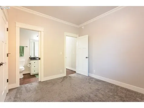 3160 Summit Sky Boulevard Eugene OR 97405