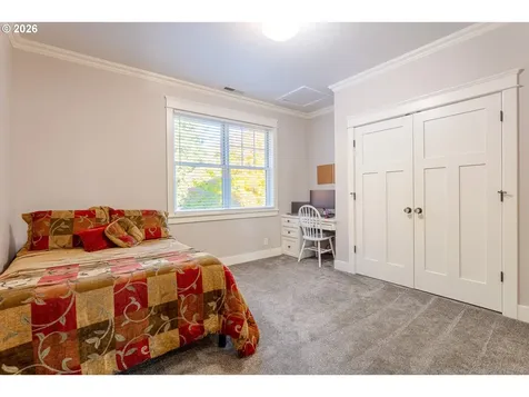 3160 Summit Sky Boulevard Eugene OR 97405