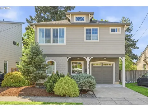 3833 SE 33rd Avenue Portland OR 97202