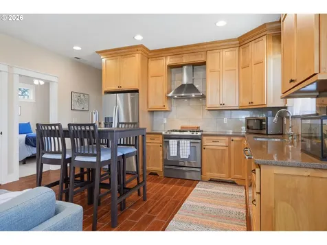 3833 SE 33rd Avenue Portland OR 97202