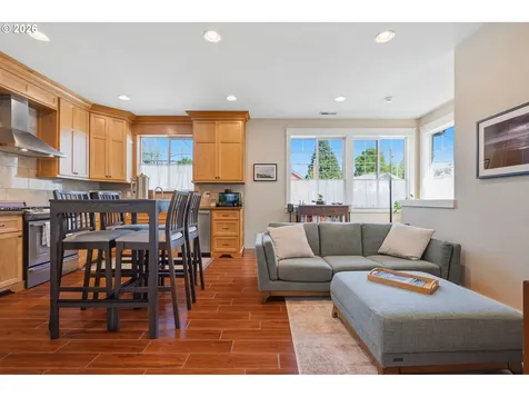 3833 SE 33rd Avenue Portland OR 97202