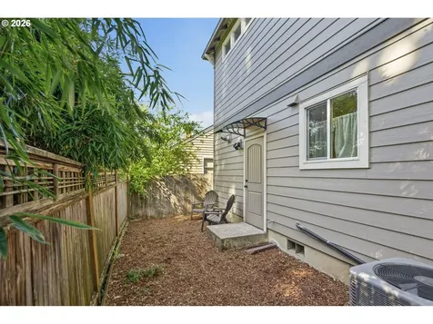 3833 SE 33rd Avenue Portland OR 97202