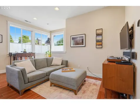 3833 SE 33rd Avenue Portland OR 97202