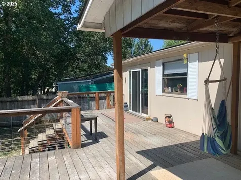 1517 NE Newton Creek Drive Roseburg OR 97470