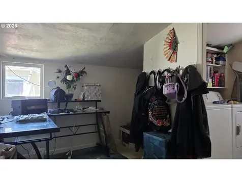 3801 Dove Lane Eugene OR 97402