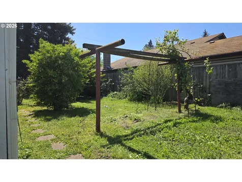 3801 Dove Lane Eugene OR 97402