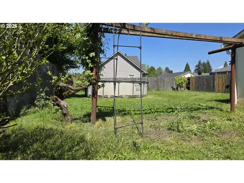 3801 Dove Lane Eugene OR 97402