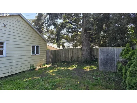 3801 Dove Lane Eugene OR 97402