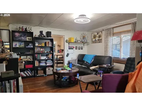 3801 Dove Lane Eugene OR 97402