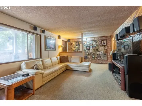 65633 E Timberline Drive E Rhododendron OR 97049
