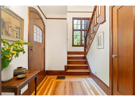 4500 SW Laurelwood Avenue Portland OR 97225
