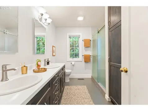 4500 SW Laurelwood Avenue Portland OR 97225