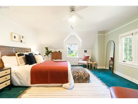 4500 SW Laurelwood Avenue Portland OR 97225