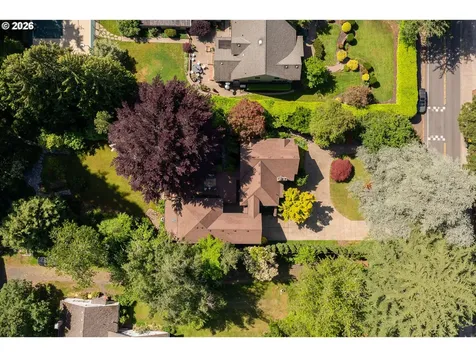 4500 SW Laurelwood Avenue Portland OR 97225