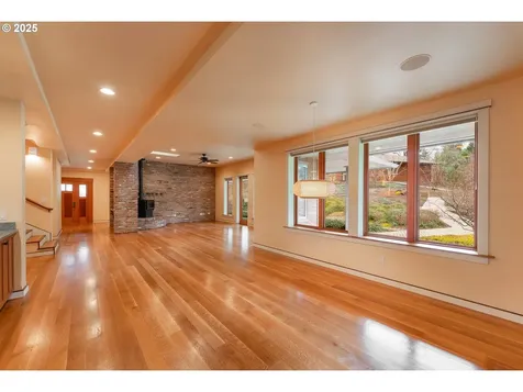 509 Jasmine Way Roseburg OR 97471