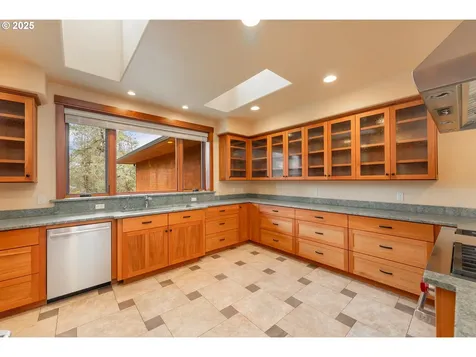 509 Jasmine Way Roseburg OR 97471