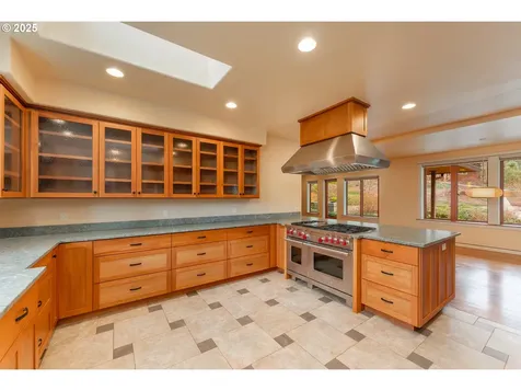 509 Jasmine Way Roseburg OR 97471
