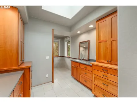 509 Jasmine Way Roseburg OR 97471