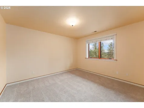 509 Jasmine Way Roseburg OR 97471