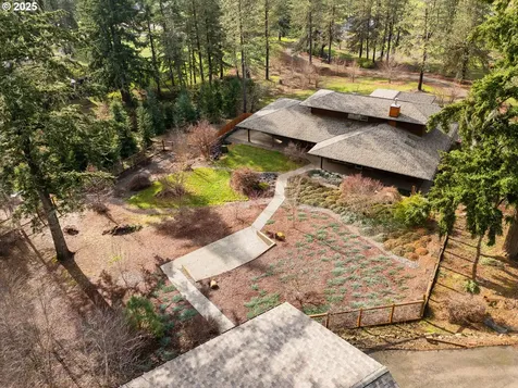 509 Jasmine Way Roseburg OR 97471