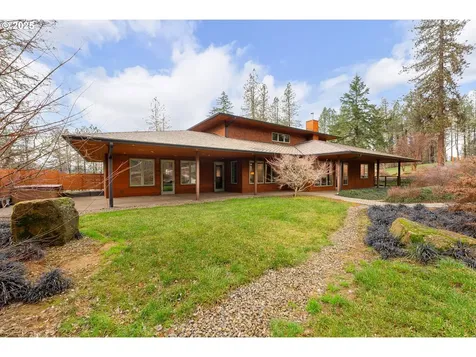 509 Jasmine Way Roseburg OR 97471