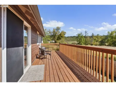 300 Lincoln Creek Road Centralia WA 98531