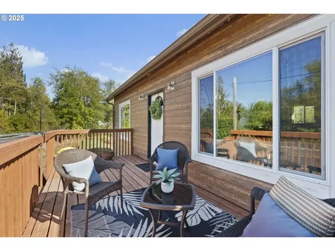300 Lincoln Creek Road Centralia WA 98531