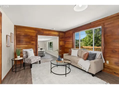 300 Lincoln Creek Road Centralia WA 98531