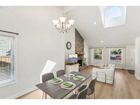 14205 SW Fanno Creek Court Portland OR 97224