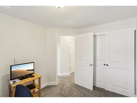 14205 SW Fanno Creek Court Portland OR 97224