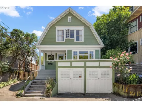 1316 SE Ash Street Portland OR 97214