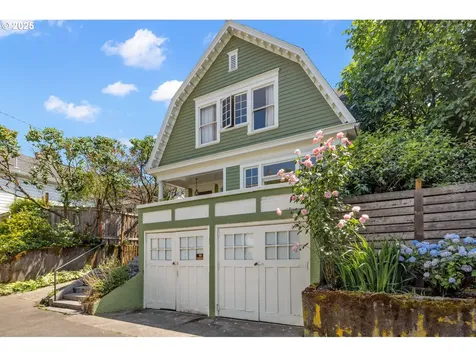 1316 SE Ash Street Portland OR 97214