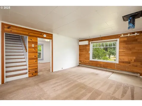 33680 Seavey Loop Road Eugene OR 97405